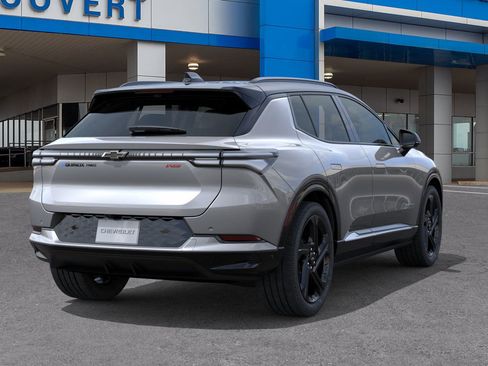 New 2026 Chevrolet Equinox EV RS image 4