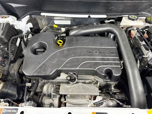 Used 2023 Chevrolet Equinox LS w/ LS Convenience Package AWD/4WD image 29