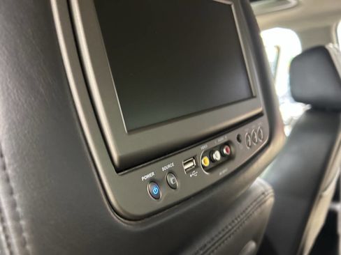 Used 2014 GMC Sierra 2500 Denali w/ Suspension Package, Off-Road image 16