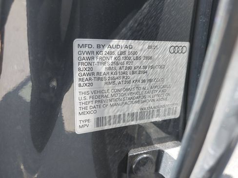 Used 2025 Audi Q5 Premium w/ Premium Plus AWD/4WD image 11
