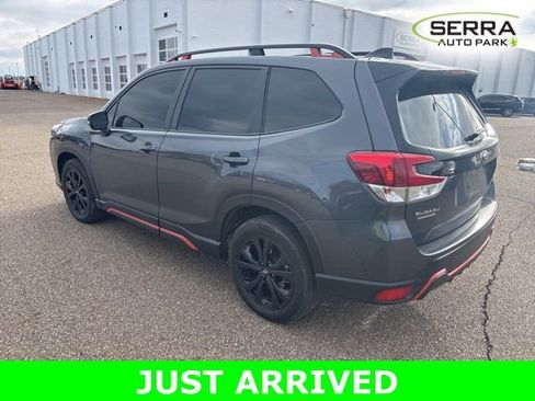 Used 2024 Subaru Forester Sport image 4