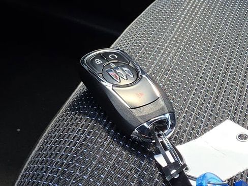 New 2026 Buick Envista Sport Touring w/ Convenience I Package FWD image 31