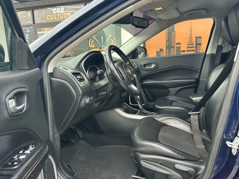 Used 2018 Jeep Compass Latitude w/ Safe & Security Group image 7