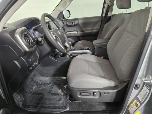 Used 2023 Toyota Tacoma SR5 w/ Technology Package image 22