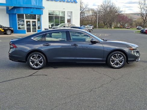 Used 2023 Honda Accord EX-L image 7