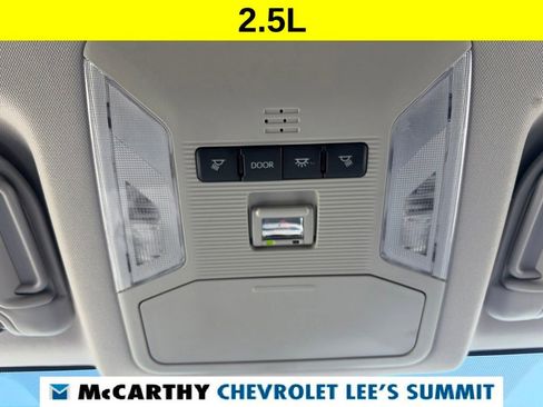 Used 2024 Toyota RAV4 XLE FWD image 41