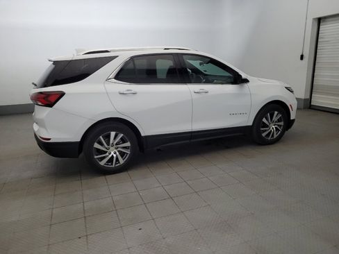 Used 2022 Chevrolet Equinox Premier AWD/4WD image 10