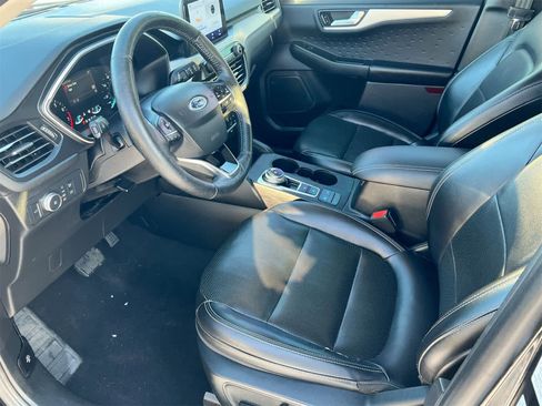 Used 2020 Ford Escape SEL image 10