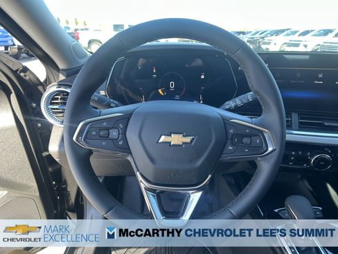 New 2026 Chevrolet Trax LT w/ Driver Confidence Package image 35