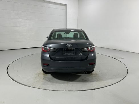 Used 2018 Toyota Yaris iA image 30