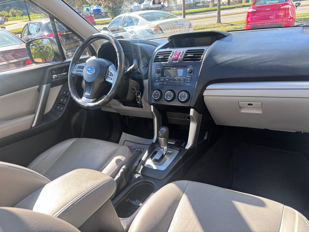 Used 2014 Subaru Forester 2.5i Limited w/ Popular Package #2 AWD/4WD image 5