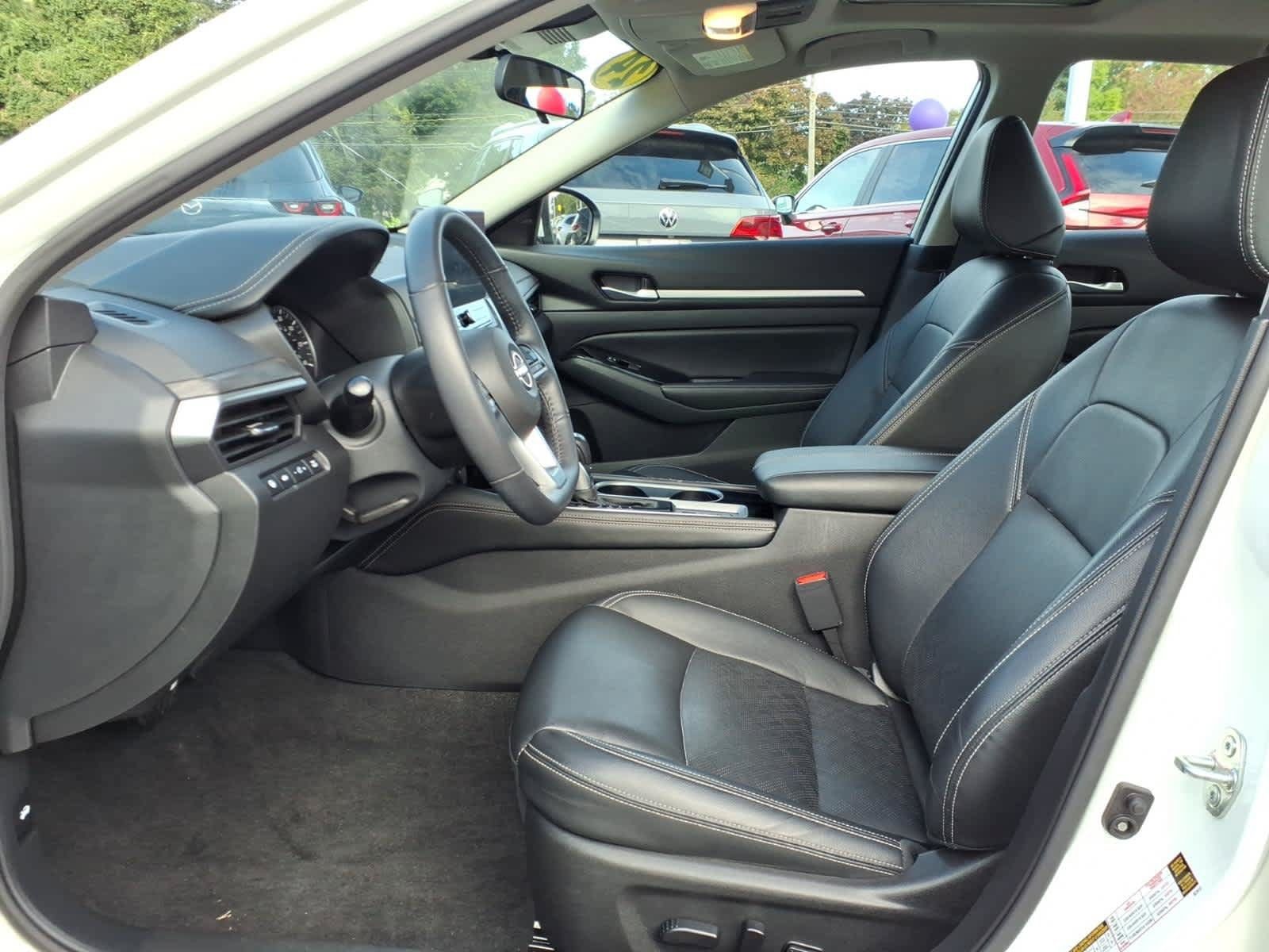 Used 2024 Nissan Altima 2.5 SL AWD/4WD image 11