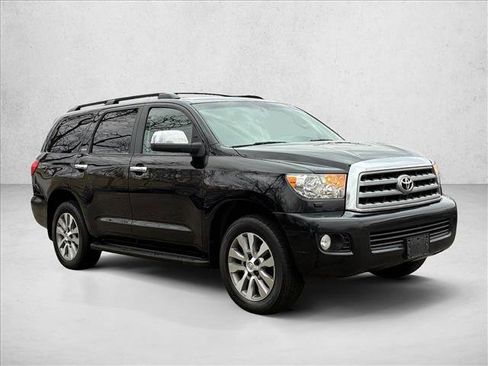 Used 2016 Toyota Sequoia Limited image 3