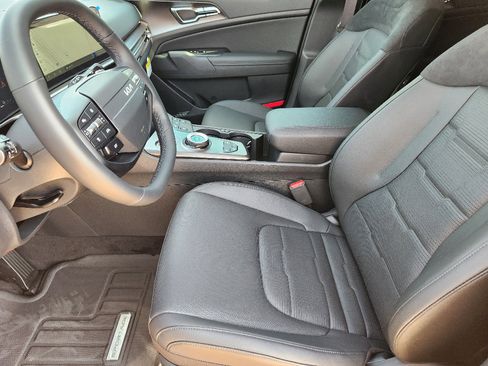 New 2026 Kia Sportage SX Prestige image 9