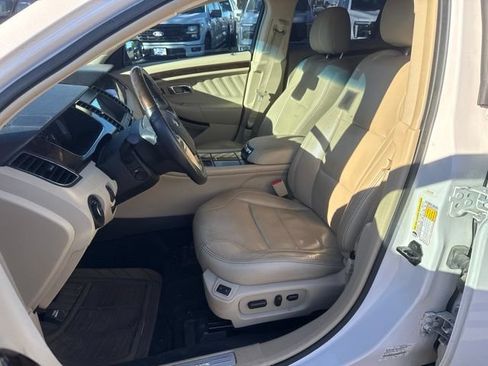 Used 2017 Ford Taurus Limited AWD/4WD image 11