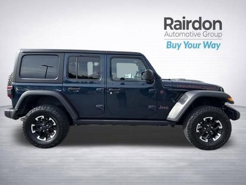 Used 2025 Jeep Wrangler Unlimited Rubicon AWD/4WD image 8