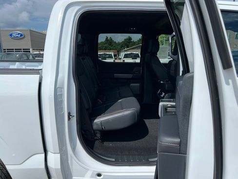 New 2025 Ford F150 Lariat w/ Equipment Group 501A Mid image 19