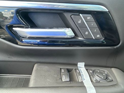 New 2026 Chevrolet Suburban High Country w/ Sun And Tow Package RWD image 29