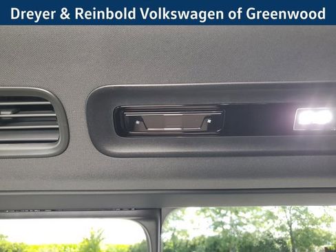 New 2025 Volkswagen ID. Buzz Pro S Plus image 16