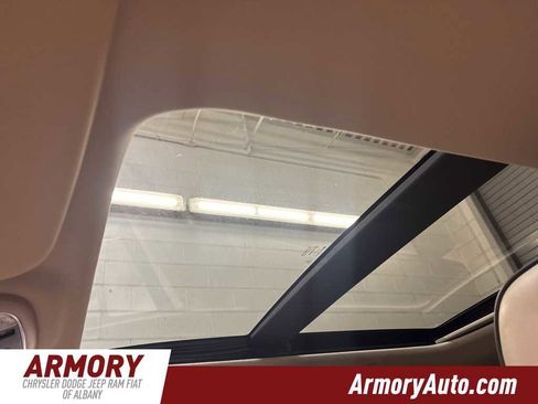 Used 2016 Jeep Grand Cherokee Overland image 24