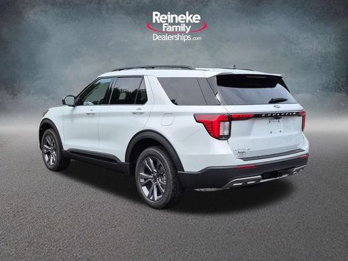 New 2026 Ford Explorer Active AWD/4WD image 8