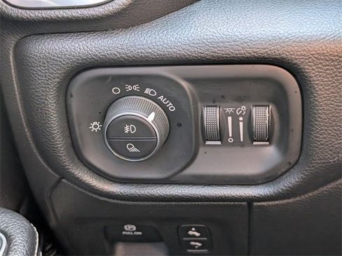 Used 2022 RAM 1500 Laramie image 27