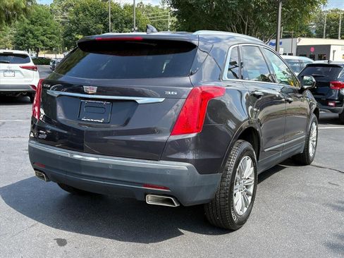 Used 2017 Cadillac XT5 Luxury w/ Driver Awareness Package AWD/4WD image 5