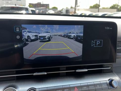 Certified 2024 Hyundai Kona SEL AWD/4WD image 29
