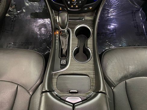 Used 2017 Buick Envision Premium image 34