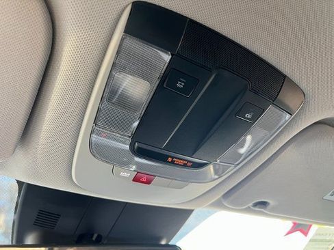 New 2026 Kia Sorento LX FWD image 21