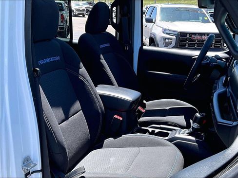 Used 2023 Jeep Wrangler Unlimited Rubicon 4xe w/ Steel Bumper Group AWD/4WD image 7