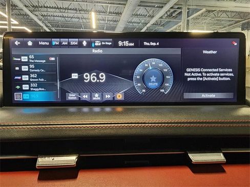 Used 2022 Genesis GV70 3.5T Sport w/ Sport Advanced Package image 16