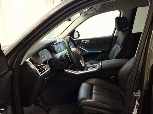 Certified 2022 BMW X7 xDrive40i w/ Premium Package image 29