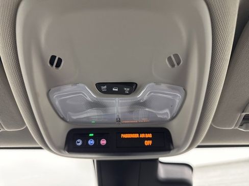 Used 2024 Buick Encore GX Sport Touring image 21