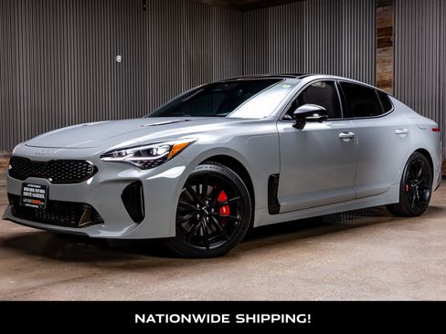 Used 2023 Kia Stinger GT2 image 4
