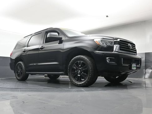 Used 2019 Toyota Sequoia TRD Sport w/ TRD Sport Premium Package AWD/4WD image 27