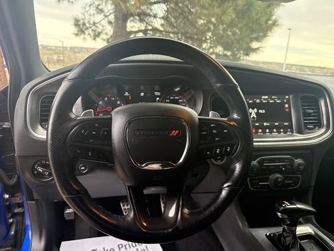 Used 2018 Dodge Charger R/T image 15