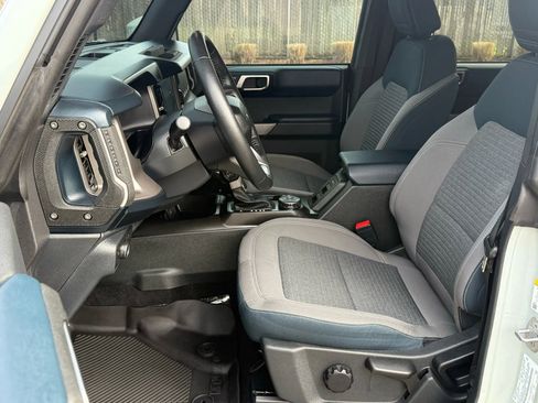 Used 2022 Ford Bronco Outer Banks image 14