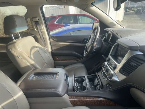 Used 2017 Chevrolet Tahoe Premier image 5