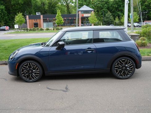 Used 2026 MINI Cooper S FWD image 19