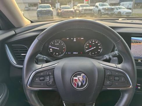 Used 2023 Buick Envision Essence FWD image 19