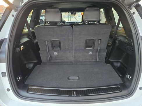 Used 2024 Jeep Grand Cherokee L Limited image 30