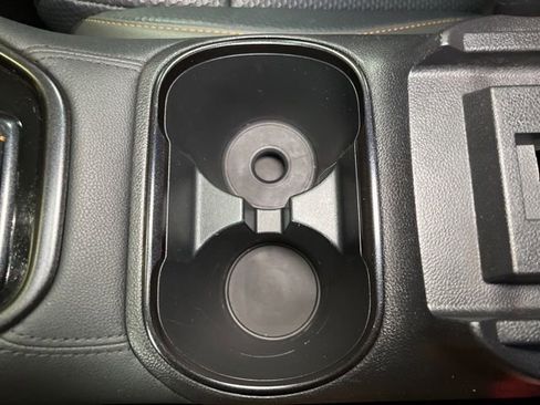 Used 2023 Subaru Outback Wilderness image 29