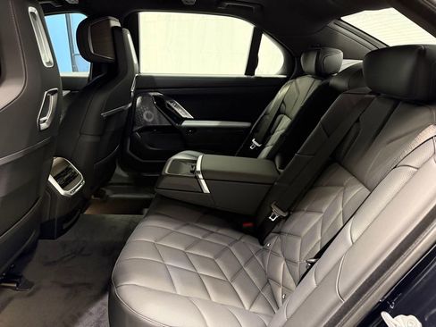 New 2026 BMW 760i xDrive w/ Executive Package AWD/4WD image 18