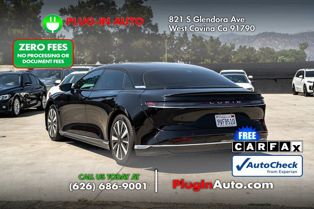 Used 2024 Lucid Air Pure RWD image 2
