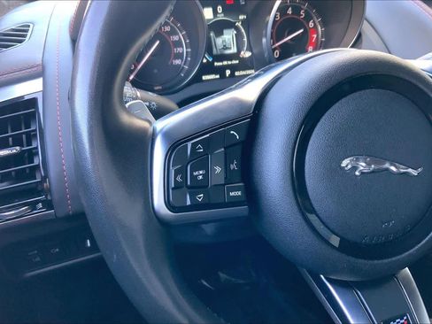 Used 2020 Jaguar F-TYPE Checkered Flag image 21