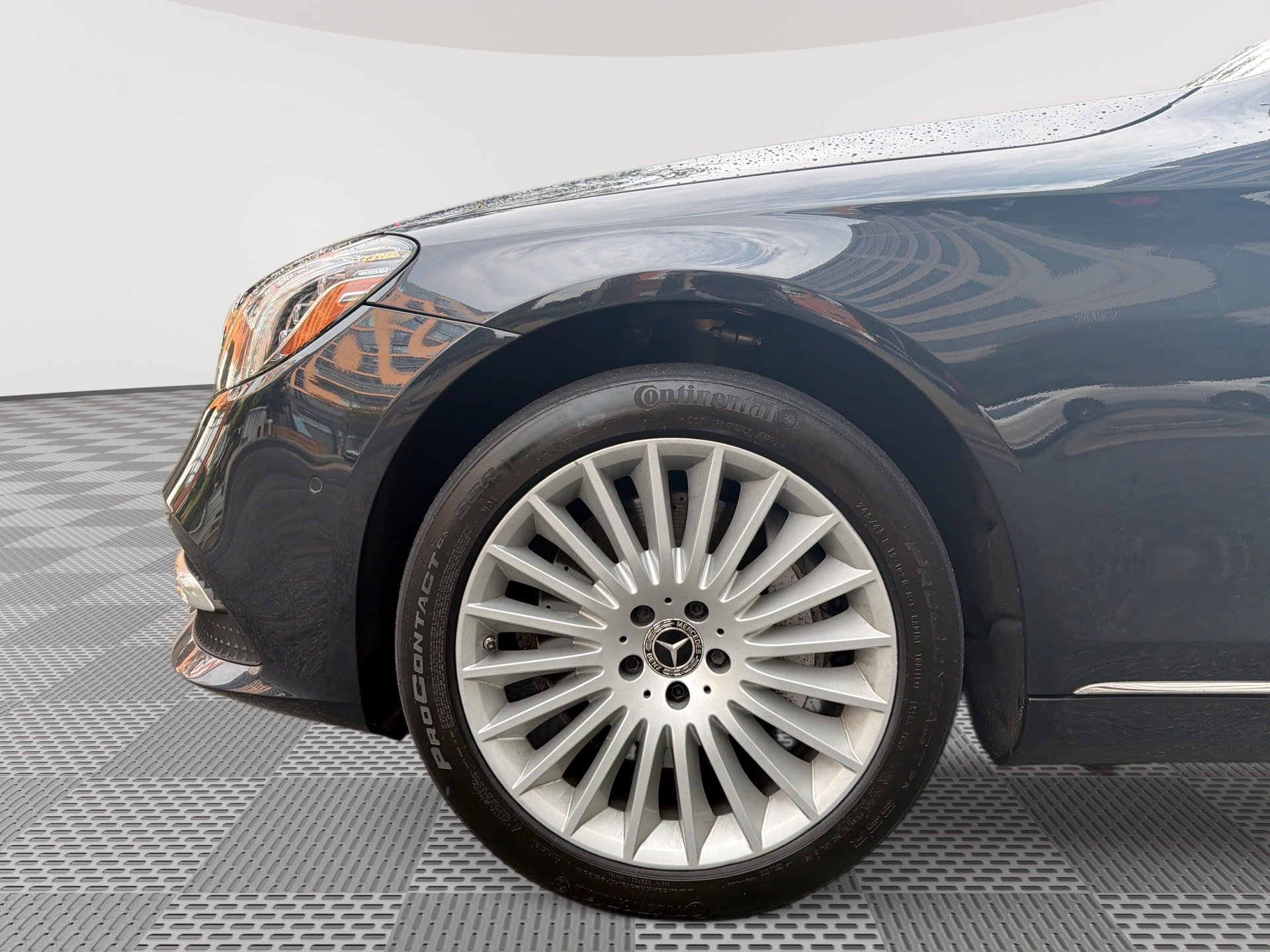 Used 2018 Mercedes-Benz S 560 4MATIC Sedan image 19