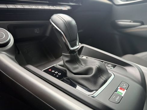 Used 2025 Alfa Romeo Tonale AWD/4WD image 24