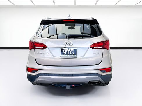 Used 2017 Hyundai Santa Fe Sport image 5