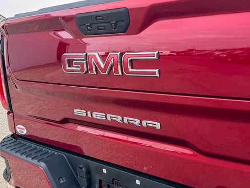 Used 2021 GMC Sierra 1500 AT4 w/ AT4 Preferred Package AWD/4WD image 19
